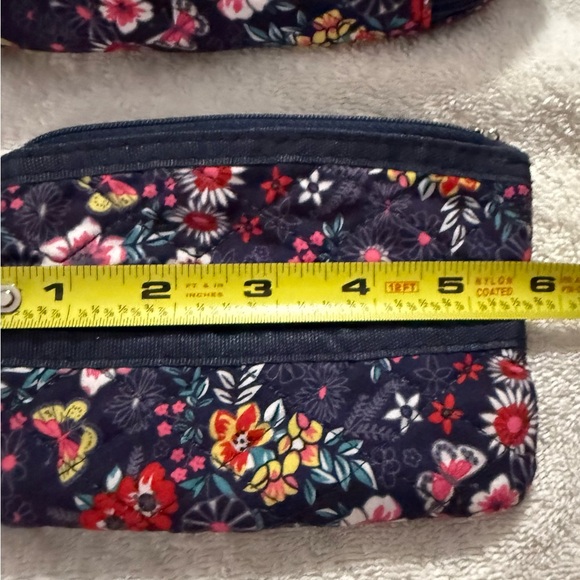 Floral Quilted Pouch Set Cosmetic Bag and Coin Pouch - Picture 6 of 8